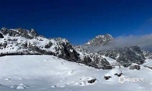 玉龙雪山天气预报一周天气_玉龙雪山天气预报查询一周